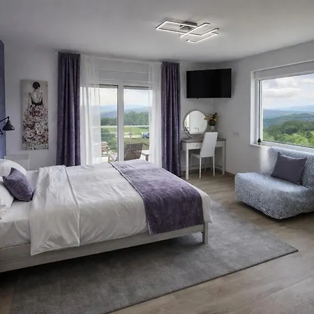 Entire Vacation - Heated Pool,jacuzzi & Sauna Villa *