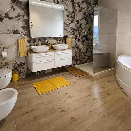 Villa Entire Vacation - Heated Pool,jacuzzi & Sauna Grimalda